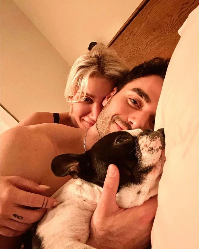 İremdən sevgilisi ilə yeni foto