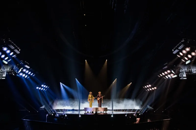 Səhnədə bu libası geyinəcəklər