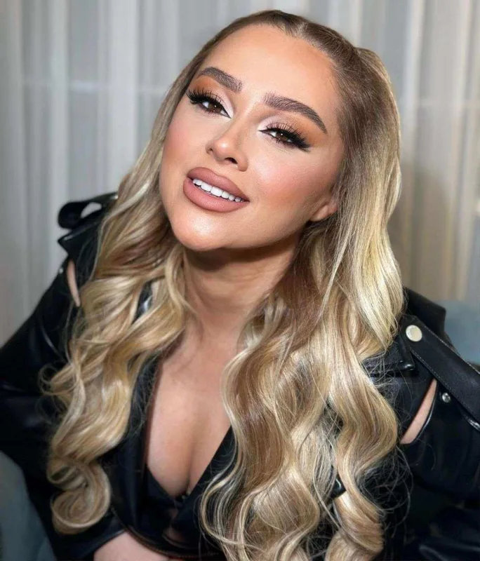 “15 dişini 1 gündə müalicə etdirən necə olar?”