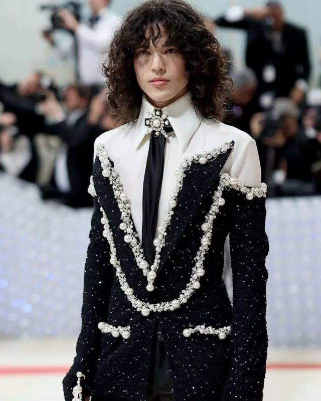 Met Gala-da fərqlilik yarışı!