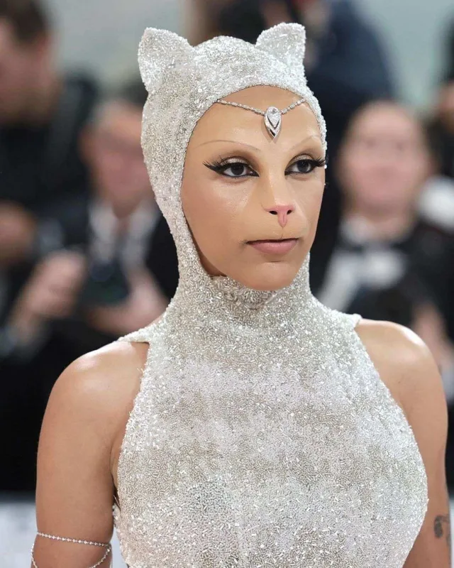 Met Gala-da fərqlilik yarışı!