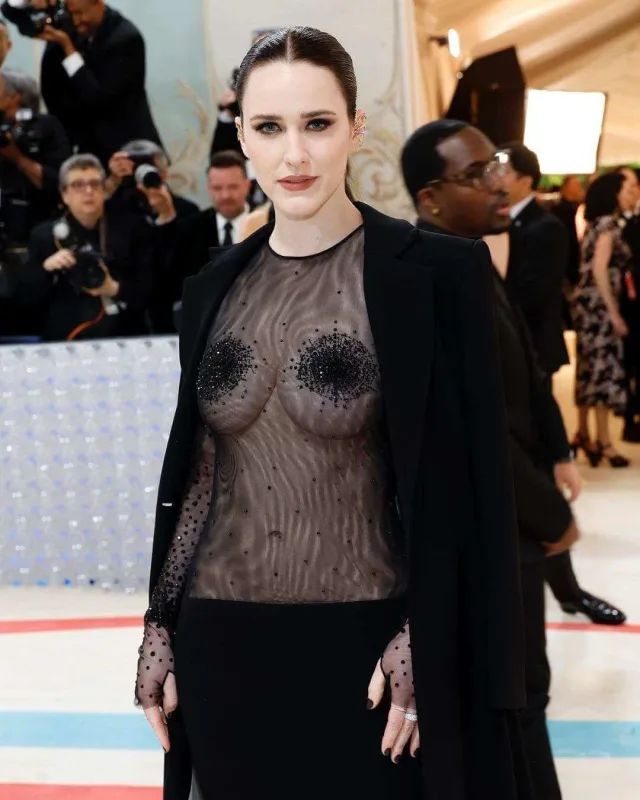 Met Gala-da fərqlilik yarışı!