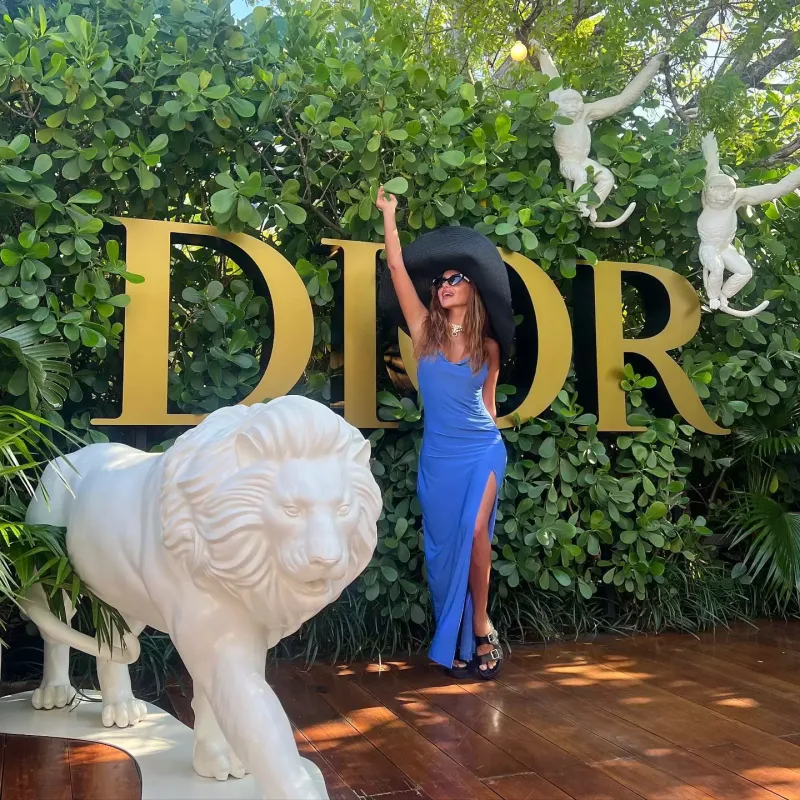 Tətili bitsə də...