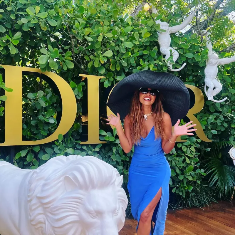 Tətili bitsə də...