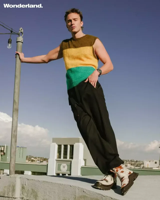 İki sevgilini canlandıracaqlar