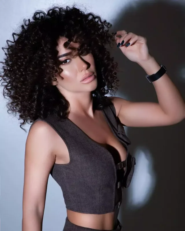 Mehin bu fotonu paylaşıb söz atdı