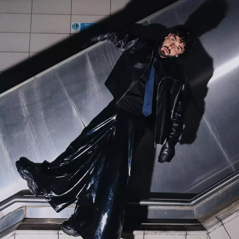 Sefodan müzakirəli geyim