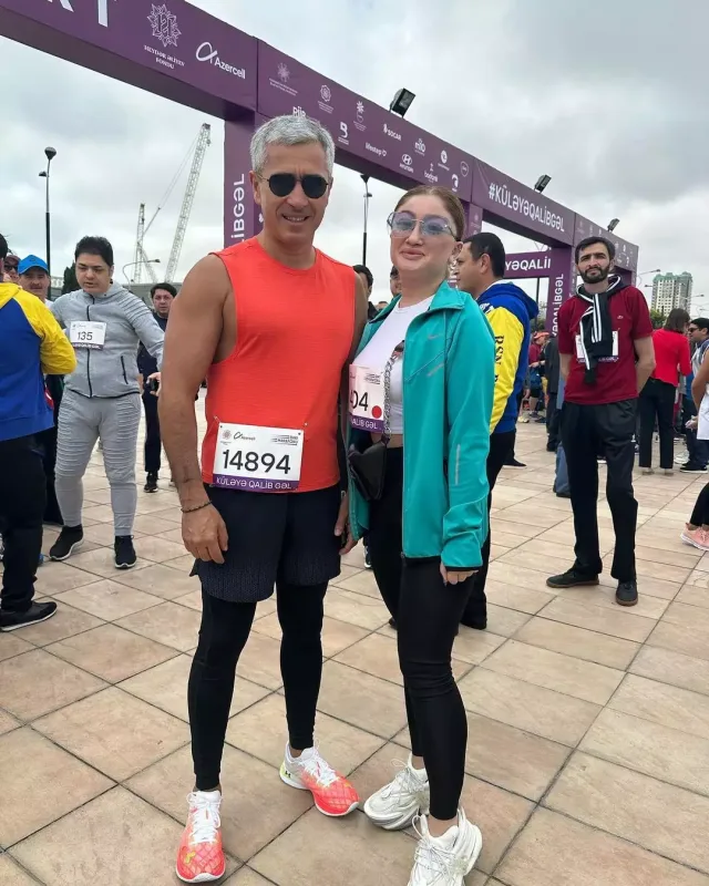 Məşhurlar Bakı marafonunda...