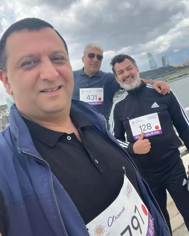 Məşhurlar Bakı marafonunda...