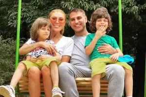 Xoşqədəmin əkizləri 7 yaşında