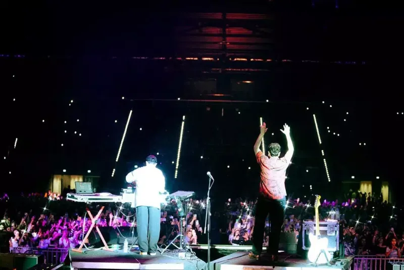 Bakı səhnəsindən fotolar paylaşdılar