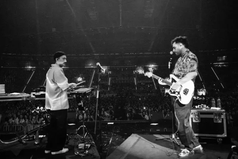 Bakı səhnəsindən fotolar paylaşdılar