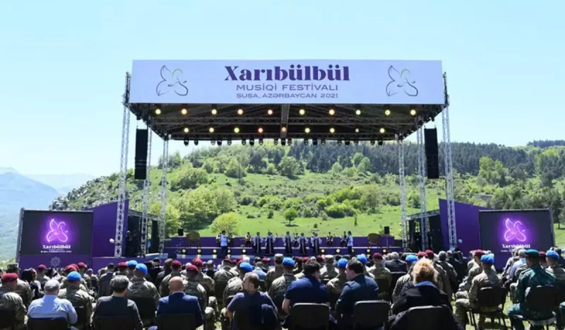 “Xarıbülbül” festivalı başlayır