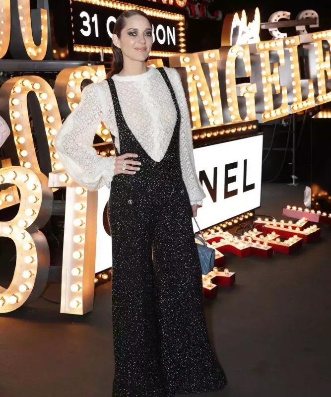 Məşhurlar “Chanel” dəfiləsində