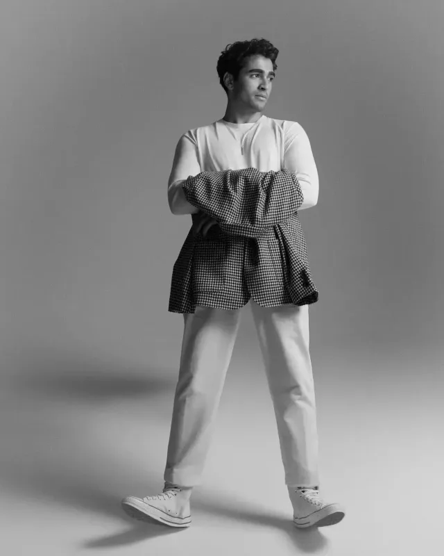 Əkiz qədər bənzəyirlər