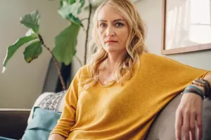 Məşhur bloger intihar etdi