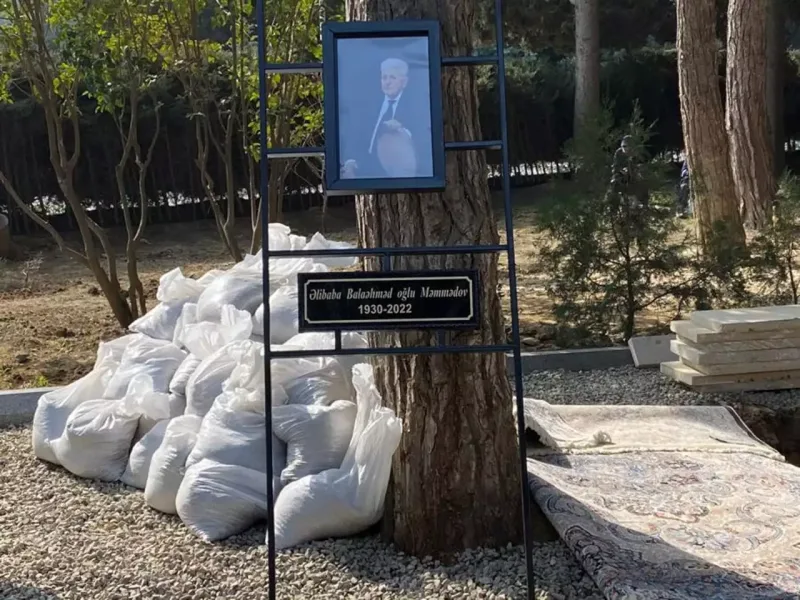 Əlibaba Məmmədovun qəbirüstü abidəsi niyə qoyulmur?