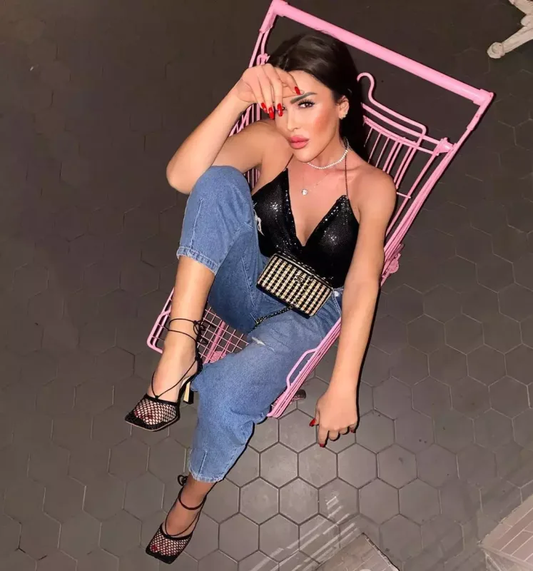 “Cinsi oriyentasiyanı kimdənsə örnək götürmürsən”