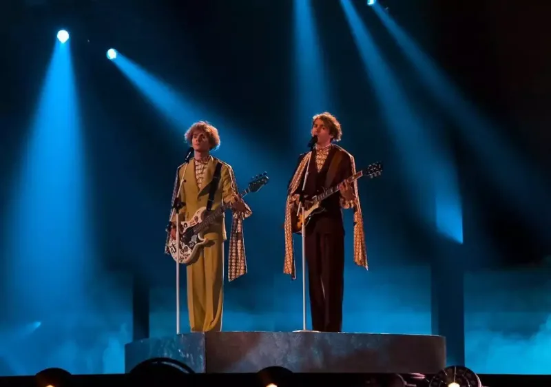 Azərbaycana kimlər səs verdi?