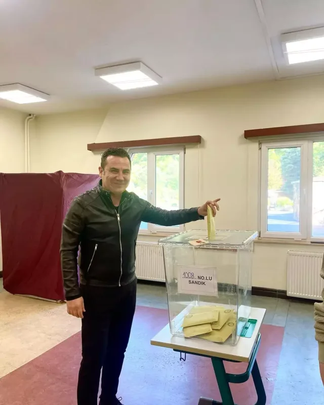 Türk məşhurlar səs verdilər...