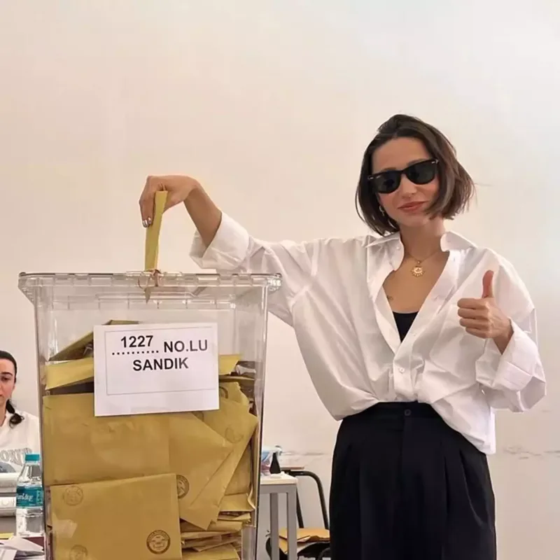 Türk məşhurlar səs verdilər...