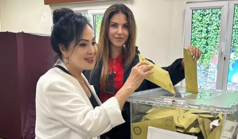 Türkan Şoray da seçimini etdi