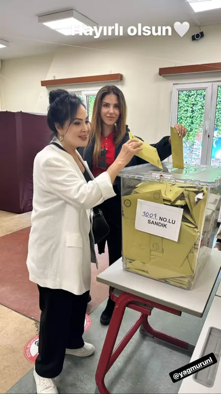 Türkan Şoray da seçimini etdi