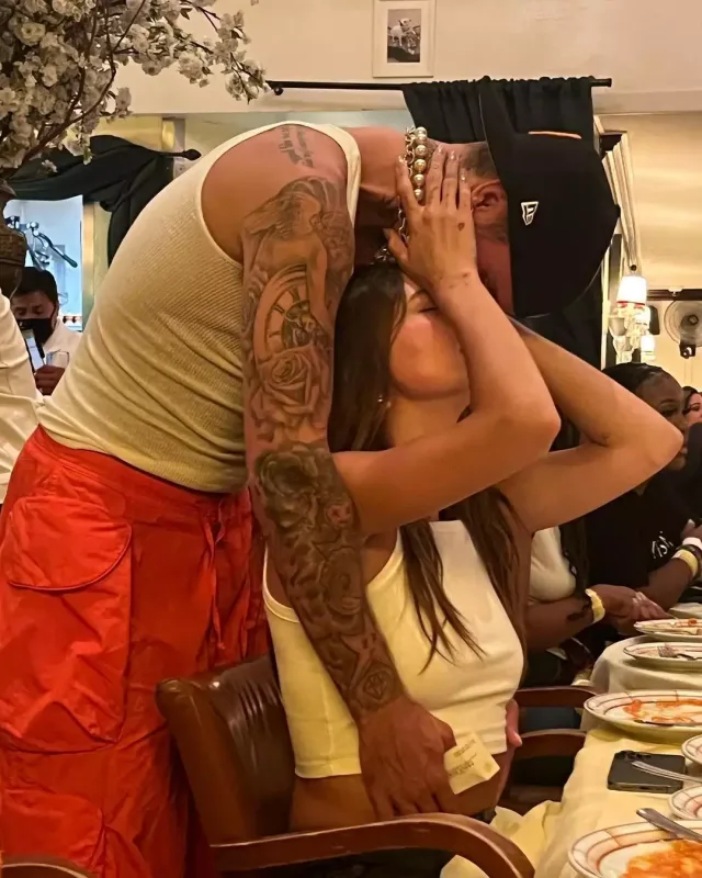 “Uşağım olsun deyə ağlayıram”