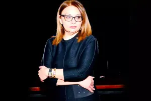 Mehriban Ələkbərzadə bu gün kollektivə təqdim olunacaq