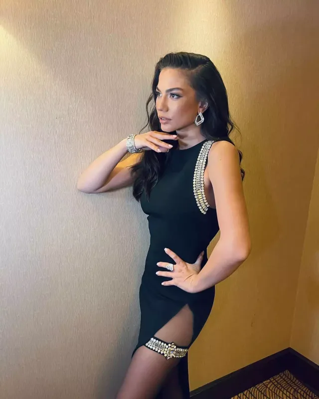 Ayçanı Demetə dəyişdi...