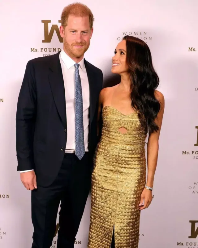 Şahzadə və xanımı qəzaya düşdü