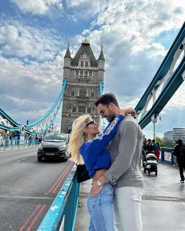 İrem yenə sevgilisi ilə gündəmdə...