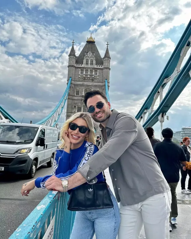 İrem yenə sevgilisi ilə gündəmdə...