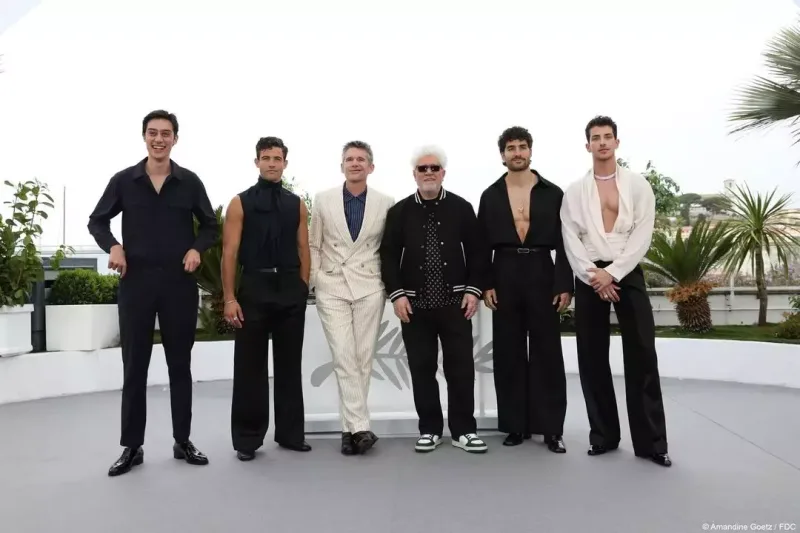 “Kann”ın ikinci günündən fotolar...