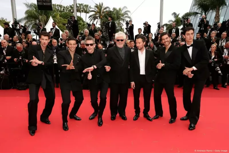 “Kann”ın ikinci günündən fotolar...