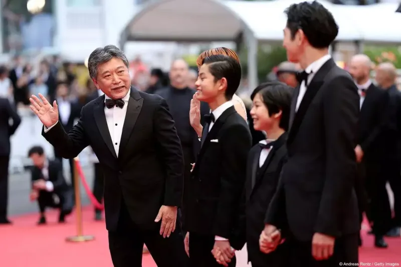 “Kann”ın ikinci günündən fotolar...