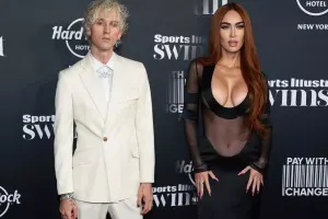 Bir yerdə poza vermək istəmədilər