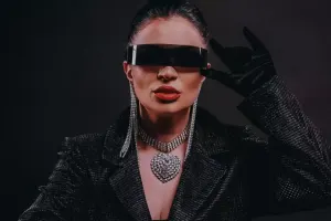 Aynur yenə imicini dəyişdi