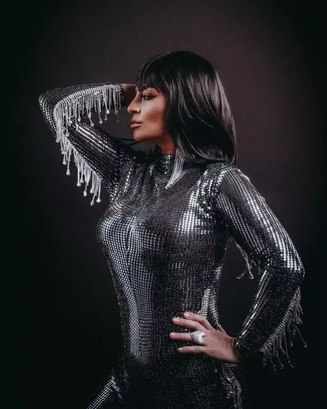 Aynur yenə imicini dəyişdi