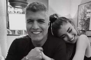 51 yaşını xanımı ilə keçirdi