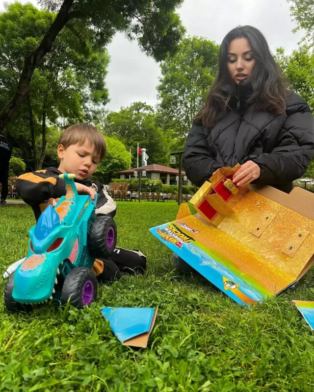 Safuradan ailə fotoları...