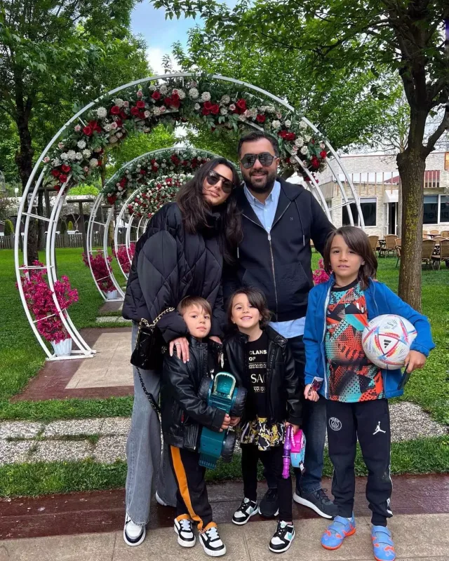 Safuradan ailə fotoları...