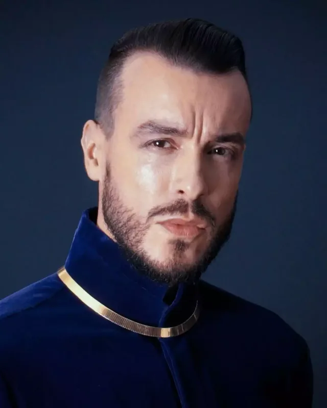 “Sizə neçə illik gey lazımdır?”