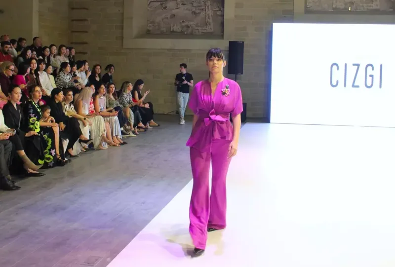 Gülnarə Xəlilovanın kolleksiyası Azərbaycan Moda Həftəsində