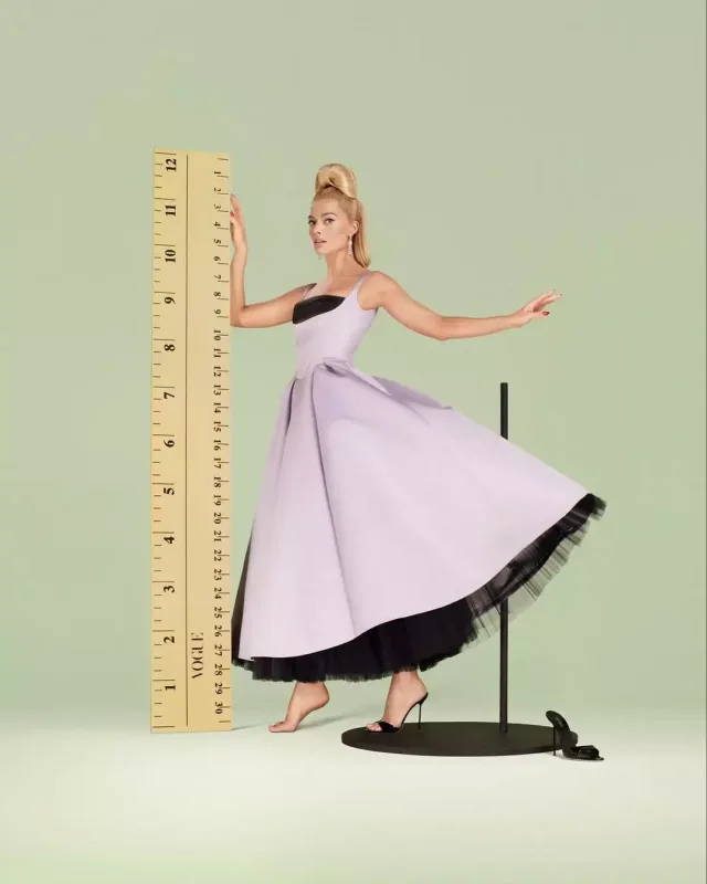 Marqotdan “Vogue” üçün fərqli fotolar