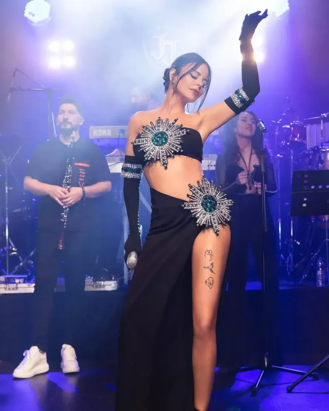 Korayla Simge sevgilidir?