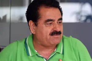 Nəvəsini məhkəməyə verdi