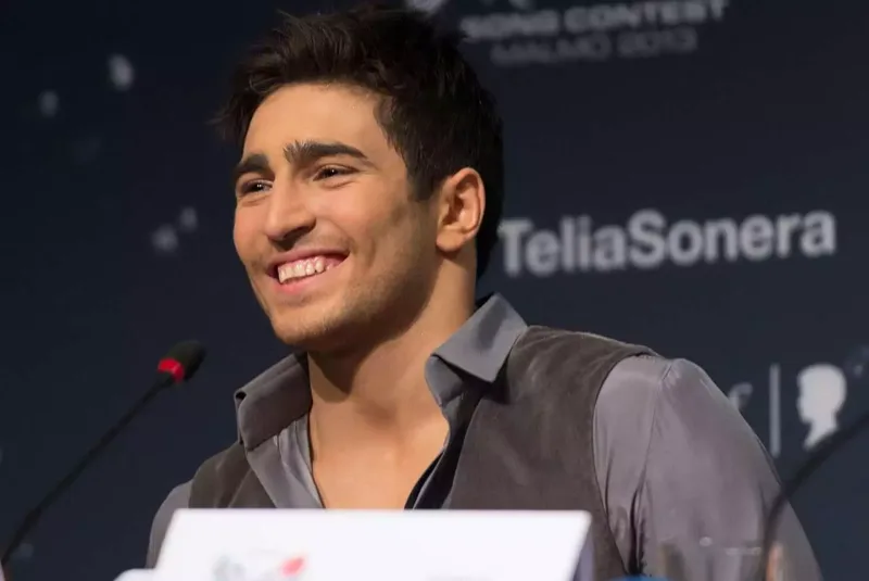 Bu dəfə də ona oxşatdılar