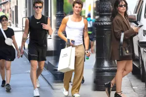 Gecə-gündüz gəzintidə...