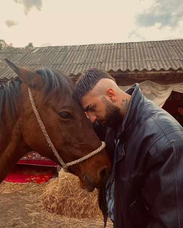 Pasterin “Zəngəzur”u təqdim edildi